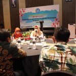 BERSAMA CAMAT DAN KADIS PMD, WABUP AJAK DUDUK BERSAMA BAHAS DANA DESA.