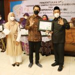 Hadiri Pembentukan DPD ASOBSI Gresik, Bupati Yani ; Jalin Sinergi dengan Relawan Peduli Lingkungan