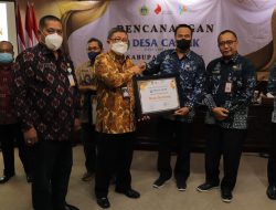 WUJUDKAN SATU DATA INDONESIA, SEKDA DAN BPS GRESIK CANANGKAN DESA CANTIK