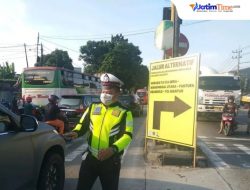 Jalur Alternatif Gresik – Lamongan Disiapkan Antisipasi Kemacetan Imbas Perbaikan Jalan. 