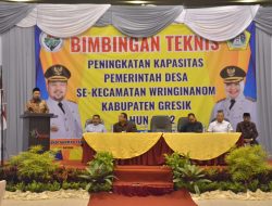 Buka Bimtek Peningkatan Kapasitas Pemerintah Desa se-Kecamatan Wringinanom, Bupati Yani Tekankan SDGs Dan e-Katalog