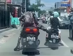 Kasus Perwira Tendang Pemotor Wanita, TNI : Masyarakat Melihat Pelanggaran Anggota, Silahkan Laporkan. 