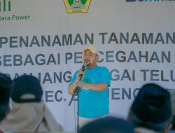Bupati Gresik Kampanyekan Tanam Rumput Vetiver Di Sempadan Sungai Sebagai Langkah Mitigasi Bencana