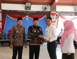 Penyerahan Petikan Keputusan Bupati Sampang Tentang PPPK Formasi Guru
