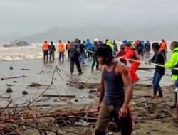 Gagal Sandar dan Terdampar Akibat Gelombang Tinggi, Satu Awak KM Jaya Utama Meninggal Dunia
