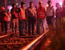 Kecelakaan Maut di Waru,Pelajar SMK Meninggal Tertemper KA Pandalungan saat Palang Pintu Tertutup