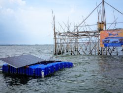 PT Orela Shipyard Luncurkan SINALA di Gresik: Energi Surya Terapung untuk Nelayan Ngemboh  