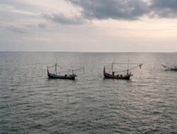 BMKG Keluarkan Peringatan Dini: Angin Kencang Hingga 63 Km/Jam Ancam Perairan Jawa Timur