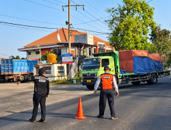Truk yang Transit ke Kantong Parkir Ngawen Gresik Naik 19 Persen, Dishub: Sopir Mulai Sadar Jam Larangan